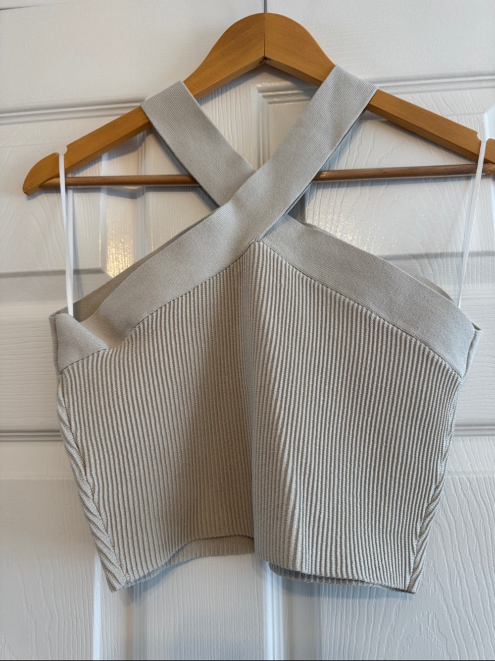 Babaton Cross-Back Ribbed Crop Top in Light Beige